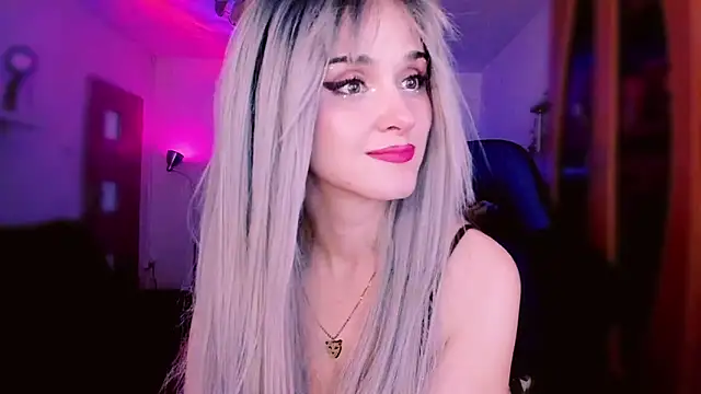 MistressJolie 现场XXX聊天