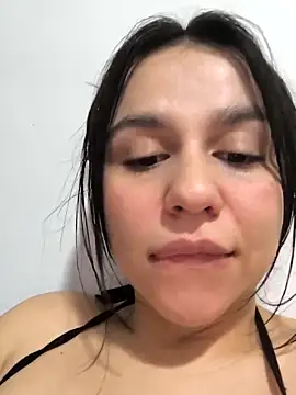 Онлайн чат XXX Daniela-rosee