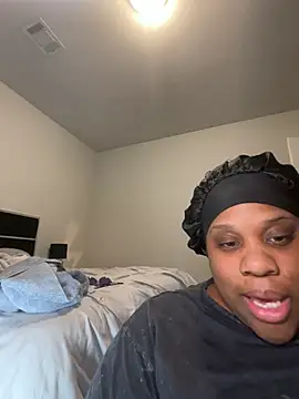 Exotic_Queen_ live XXX chat