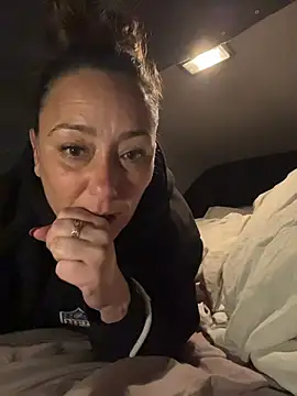 Reine_du_Vice84 Live XXX-Chat