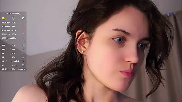 แชท XXX สดของ EffieHenri