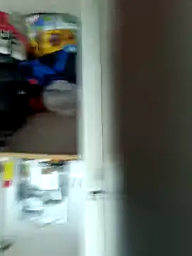 sweetraisins live XXX chat