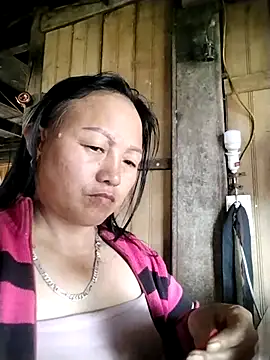 Lucie_Fuzk Pertunjukan Webcam