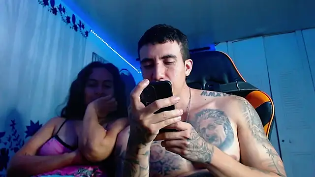 Chat XXX ao vivo de Adam_Hudsond