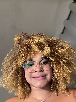 Lucy_wilson5 – Live XXX-chat