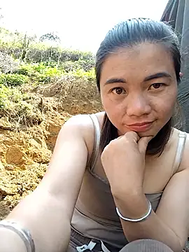 Chat XXX ao vivo de lovely-742