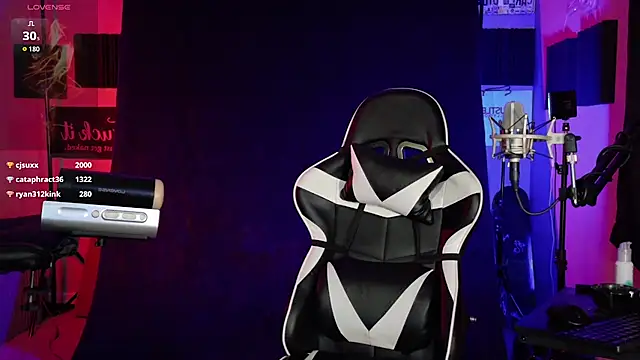 FiftyShadez 网络视讯表演