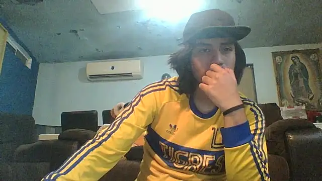 AlexAlejandro13 – webcam-show