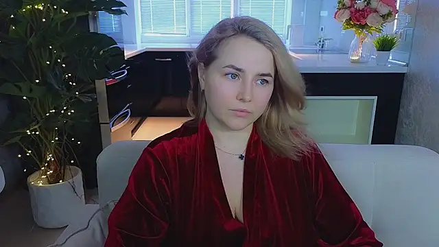 Mira_Mermayd Chat XXX in diretta