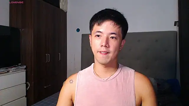 Addictiveboiのウェブカメラショー