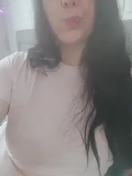 แชท XXX สดของ ErikaVlovely