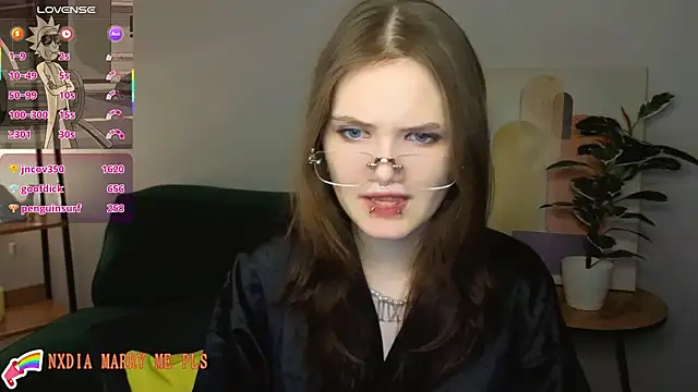 Dilara_xBaby: онлайн-секс-чат