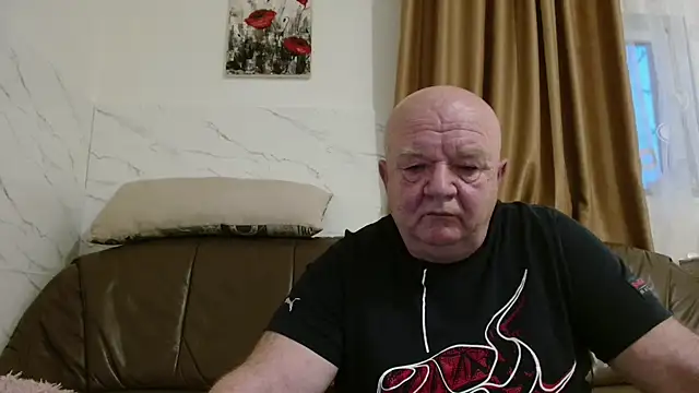 fullballs6 – Naživo XXX chat