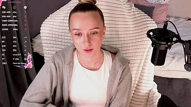 Chat +18 de HollisBeckett ao vivo