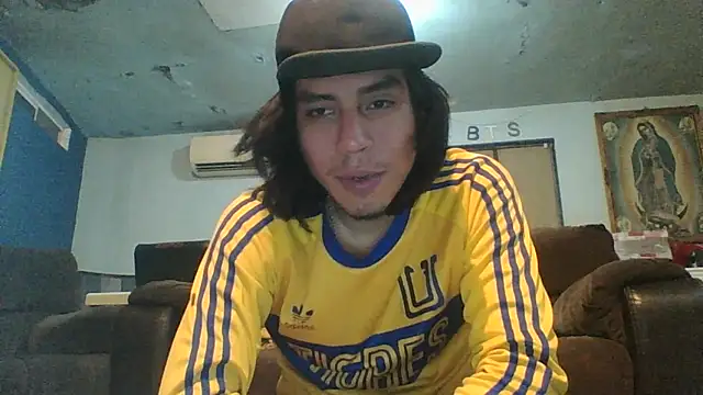 AlexAlejandro13: онлайн-секс-чат