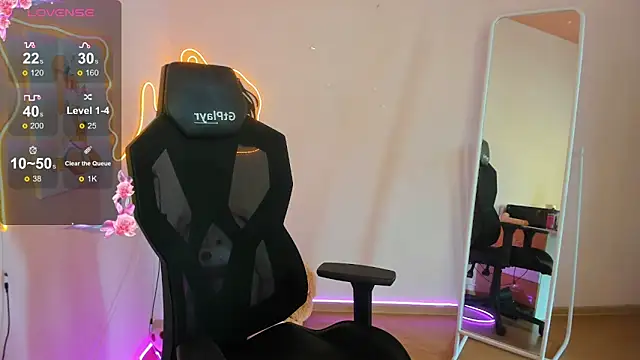 عرض كام AliceeinWonderlanddd