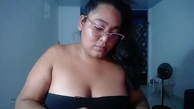 sirena_15's Live XXX Chat