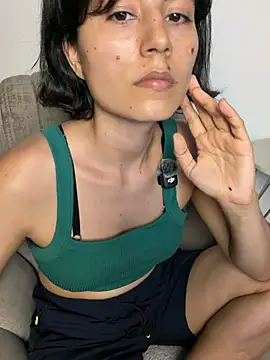 XXX chat uživo modela kanela3434