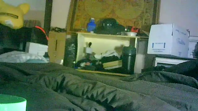 Czat XXX na żywo – ON3YOULLN3VER_FIR3