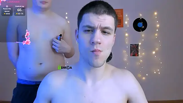 Chat XXX ao vivo de theo_drift