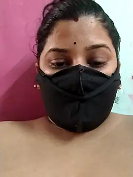 XXX chat uživo modela pinkisaha75