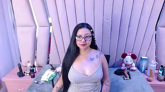 slut_anal_ Adlı Modelin Canlı XXX Sohbeti