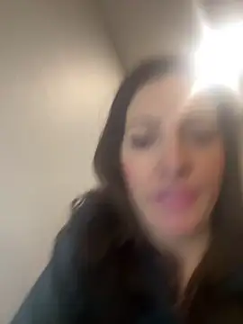 แชท XXX สดของ hollyharmd