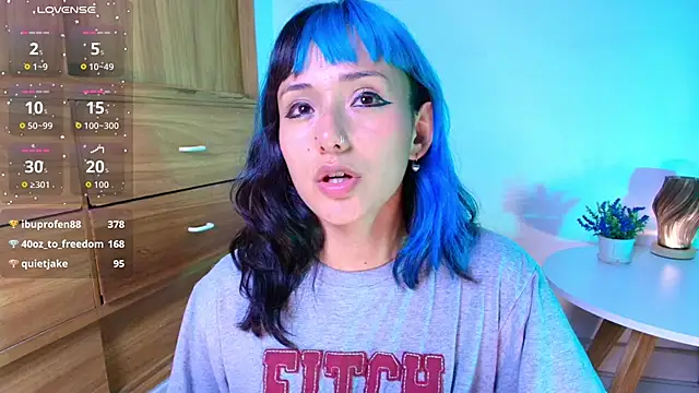 Chat +18 de tati_cardenas ao vivo