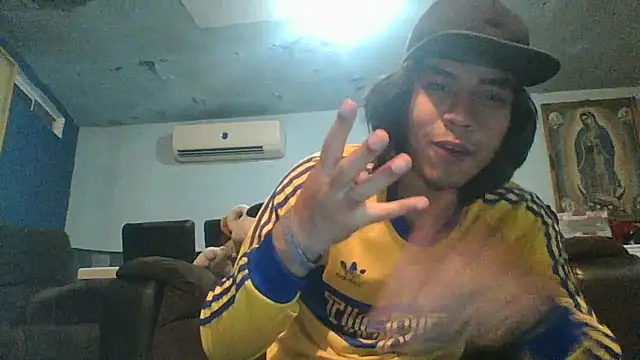 AlexAlejandro13 Live XXX-chat