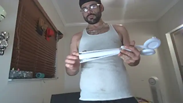 Zander823's Live XXX Chat