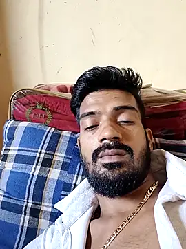 Chat +18 de saggy1218 ao vivo