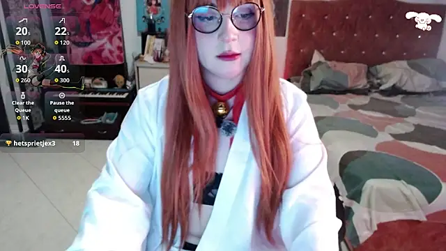 Avril2001 Show in webcam