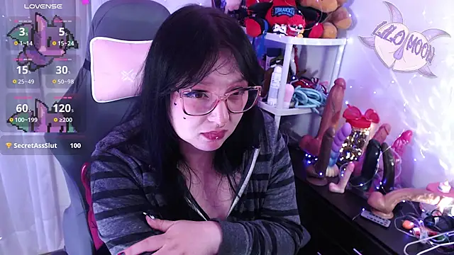 Chat +18 de LiloMoon69 ao vivo