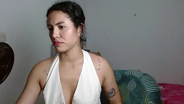 Chat +18 de Sexy_Lia_ ao vivo