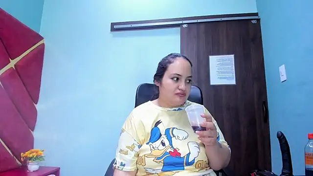 دردشة MiaRouss69 الجنسية المباشرة