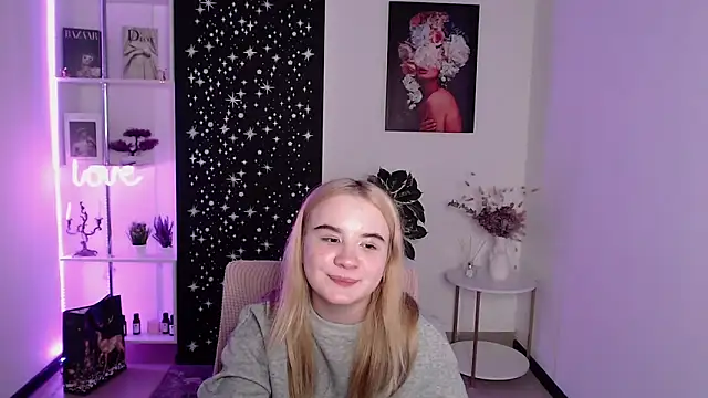 MollyShining's Live XXX Chat