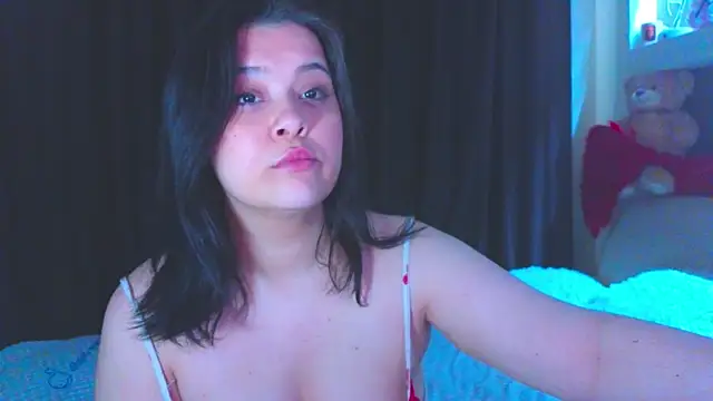 Chat +18 de Malika_uAngel ao vivo