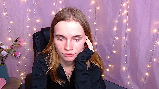 MargaritaKiss Adlı Modelin Canlı XXX Sohbeti