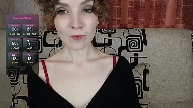 TinaWince Adlı Modelin Canlı XXX Sohbeti