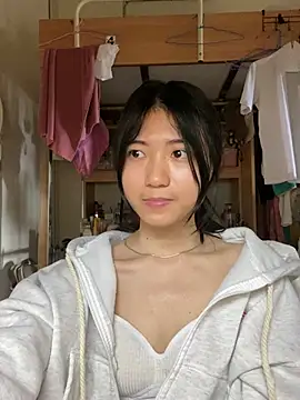 -hanime- 网络视讯表演