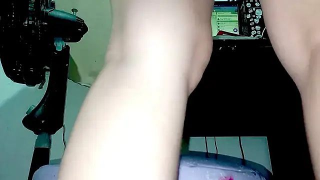 PetiteIvoryQueen19 লাইভ XXX চ্যাট