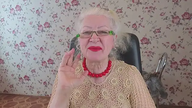 Maya_Mayflower's Live XXX Chat