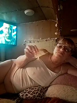 Chatroom XXX en direct de spicyG-maw