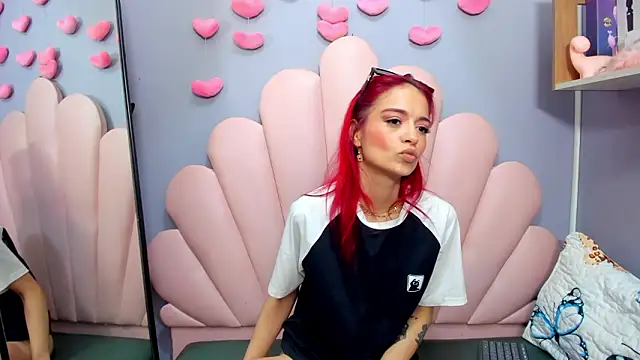 luci_miller Chat XXX in diretta