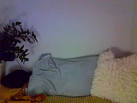 Onirica_L লাইভ XXX চ্যাট