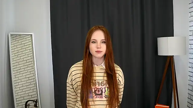 HollisStorer Adlı Modelin Canlı XXX Sohbeti