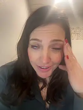 hollyharmd Chat XXX in diretta