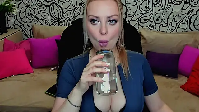 Hotdreamhere – Live XXX-chat