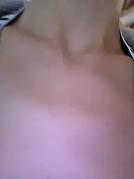 kylie_blck Obrolan Langsung XXX