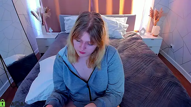 luna_c0ra – Naživo XXX chat